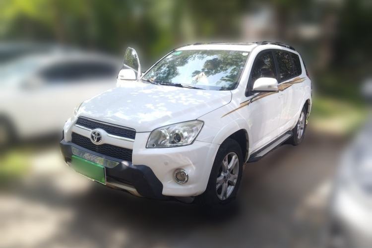 Used Toyota RAV4 2012 Luxurious 2.4L Automatic 4x4 with Stylish Features Guazi used car, China used car export, Used car for sale, Used cars, Cheapest cars for sale
