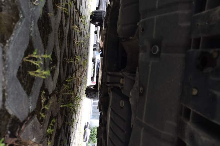 Used Toyota RAV4 2013 2.0L CVT Two-Wheel Drive Urban Edition Chassis Front