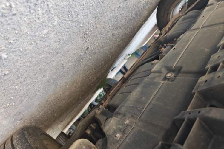 Used Toyota RAV4 2013 2.0L CVT Two-Wheel Drive Urban Edition Chassis Front