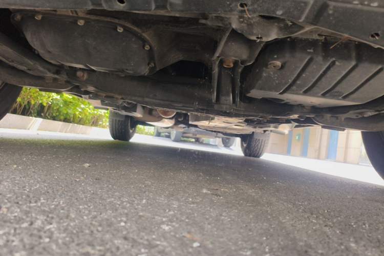 Used Toyota RAV4 2013 2.0L CVT Two-Wheel Drive Urban Edition Chassis Front