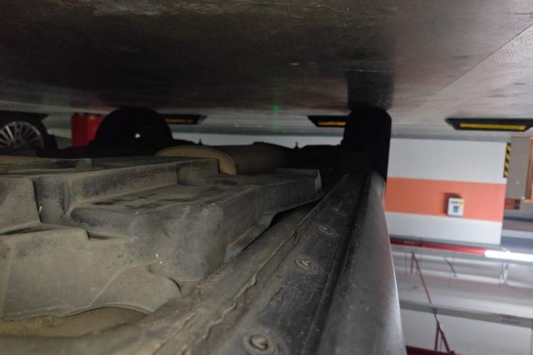 Used Toyota RAV4 2013 2.5L Automatic 4x4 Elite Edition Chassis Front Right