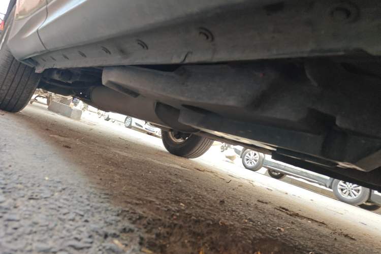 Used Toyota RAV4 2013 2.5L Automatic 4x4 Elite Edition Chassis Front Right