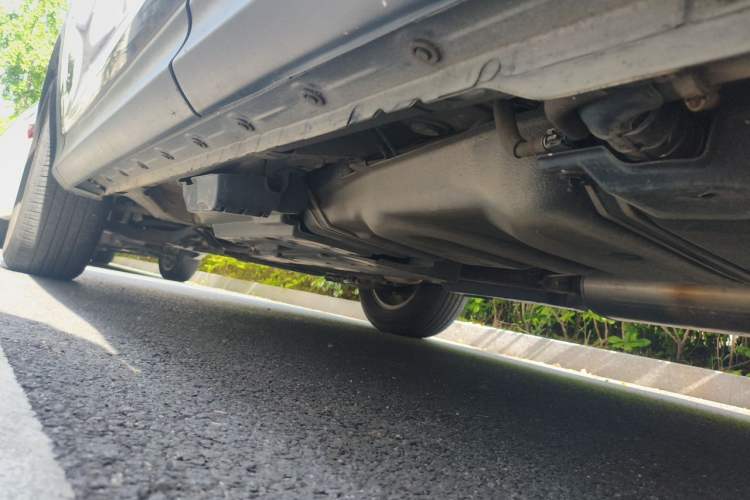 Used Toyota RAV4 2013 2.0L CVT Two-Wheel Drive Urban Edition Chassis Rear Left