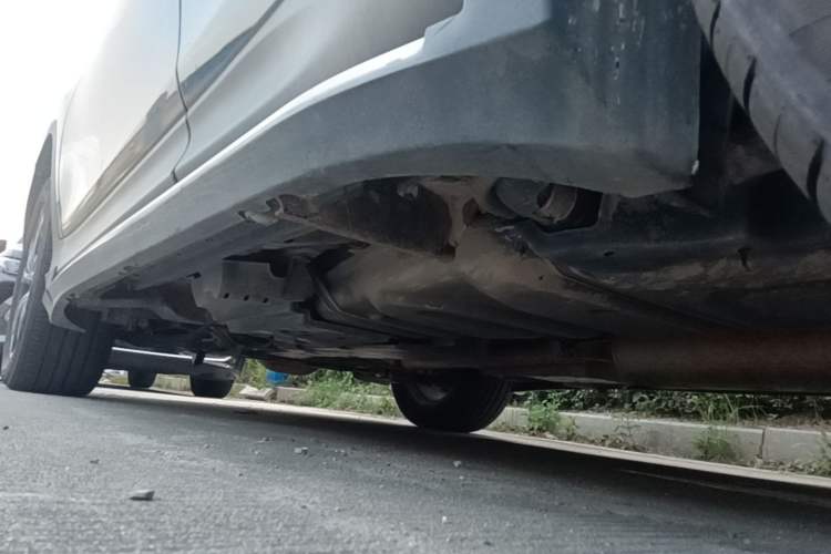 Used Toyota RAV4 2013 2.5L Automatic 4x4 Luxury Edition Chassis Rear Left