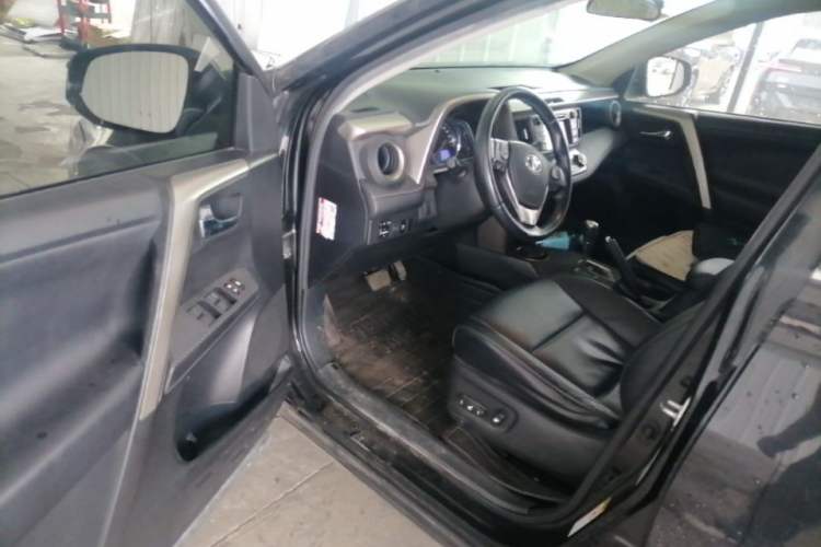 Used Toyota RAV4 2013 2.0L CVT Four-Wheel Drive New Edition Driver Seat