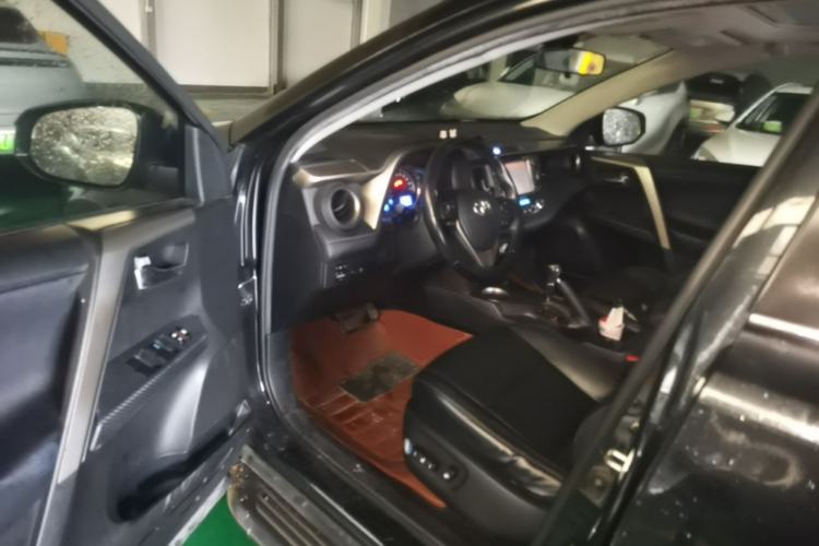 Used Toyota RAV4 2013 2.0L CVT Four-Wheel Drive New Edition Driver Seat