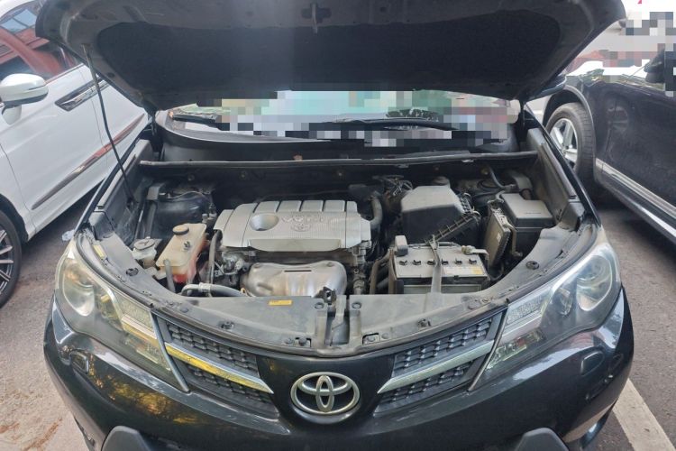 Used Toyota RAV4 2013 2.5L Automatic 4x4 Prestige Edition Engine Bay