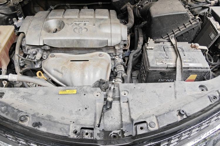 Used Toyota RAV4 2013 2.5L Automatic 4x4 Elite Edition Engine Bay