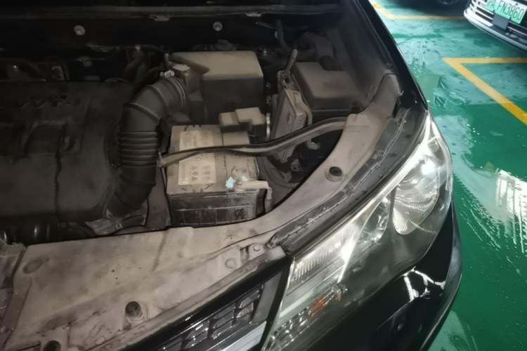 Used Toyota RAV4 2013 2.0L CVT Four-Wheel Drive New Edition Engine Bay Left