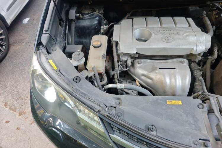 Used Toyota RAV4 2013 2.5L Automatic 4x4 Prestige Edition Engine Bay Right