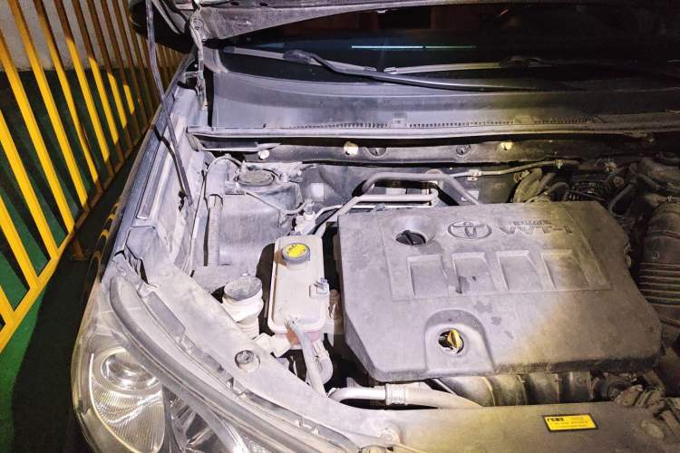 Used Toyota RAV4 2013 2.0L Manual Two-Wheel Drive Urban Edition Engine Bay Right