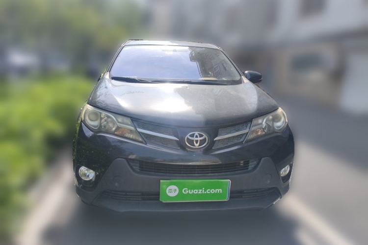 Used Toyota RAV4 2013 2.0L CVT Two-Wheel Drive Urban Edition Front