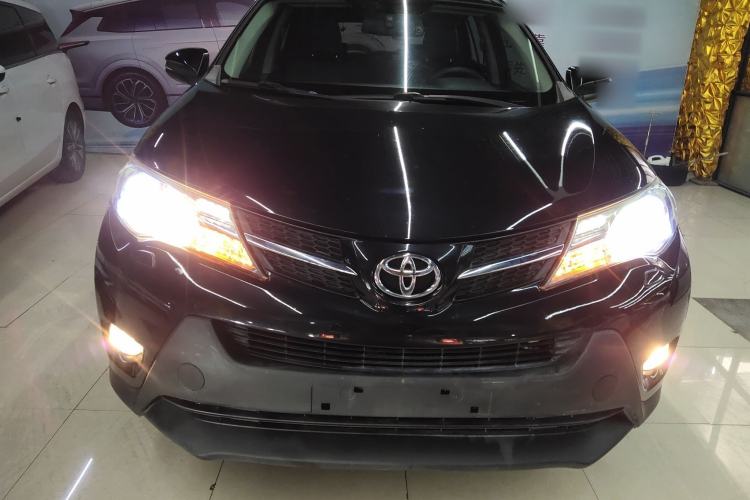 Used Toyota RAV4 2013 2.5L Automatic 4x4 Elite Edition Front