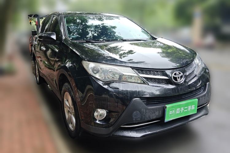 Used Toyota RAV4 2013 2.5L Automatic 4x4 Elite Edition Front Right 45 Deg