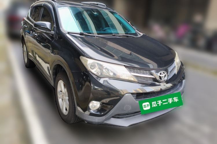 Used Toyota RAV4 2013 2.0L CVT Two-Wheel Drive Urban Edition Front Right 45 Deg