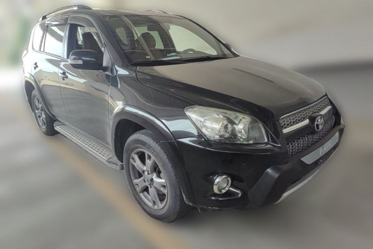 Used Toyota RAV4 2013 Special Edition 2.0L Automatic Elite Front Right 45 Deg