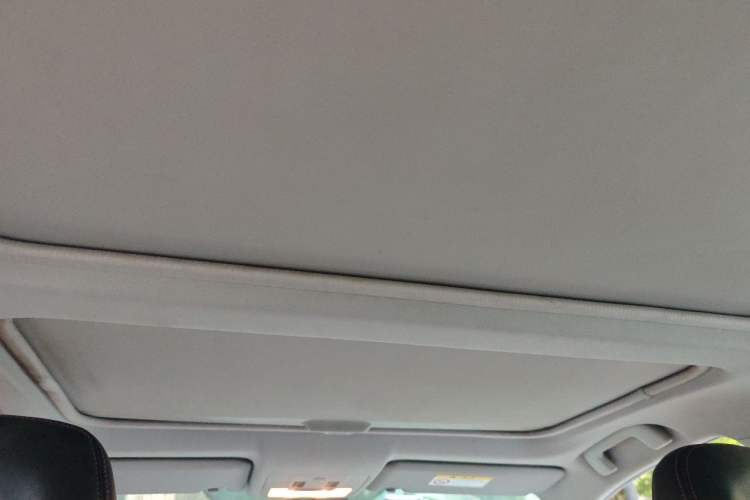 Used Toyota RAV4 2013 2.5L Automatic 4x4 Prestige Edition Headliner
