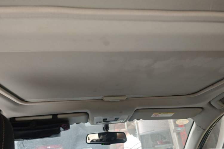 Used Toyota RAV4 2013 2.5L Automatic 4x4 Elite Edition Headliner