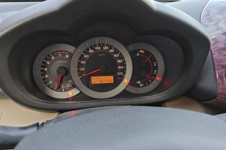 Used Toyota RAV4 2013 Special Edition 2.0L Manual Classic Instrument Cluster