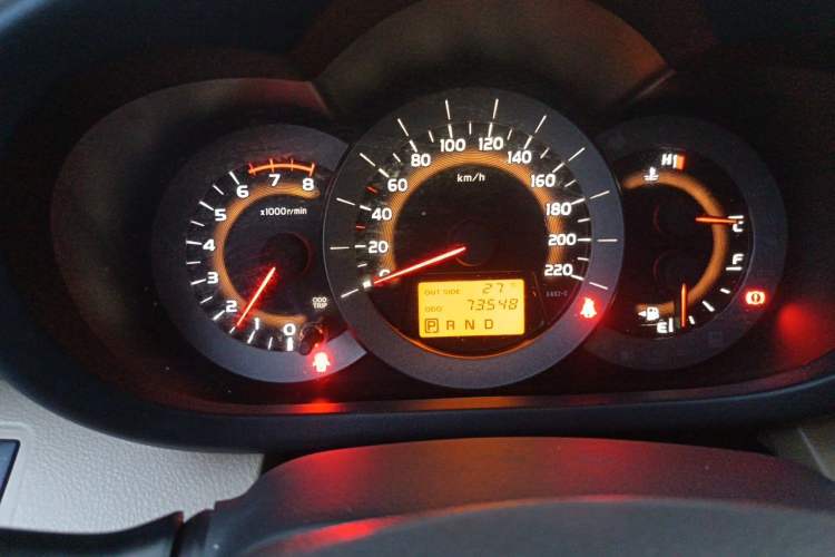 Used Toyota RAV4 2013 Special Edition 2.0L Automatic Classic Instrument Cluster