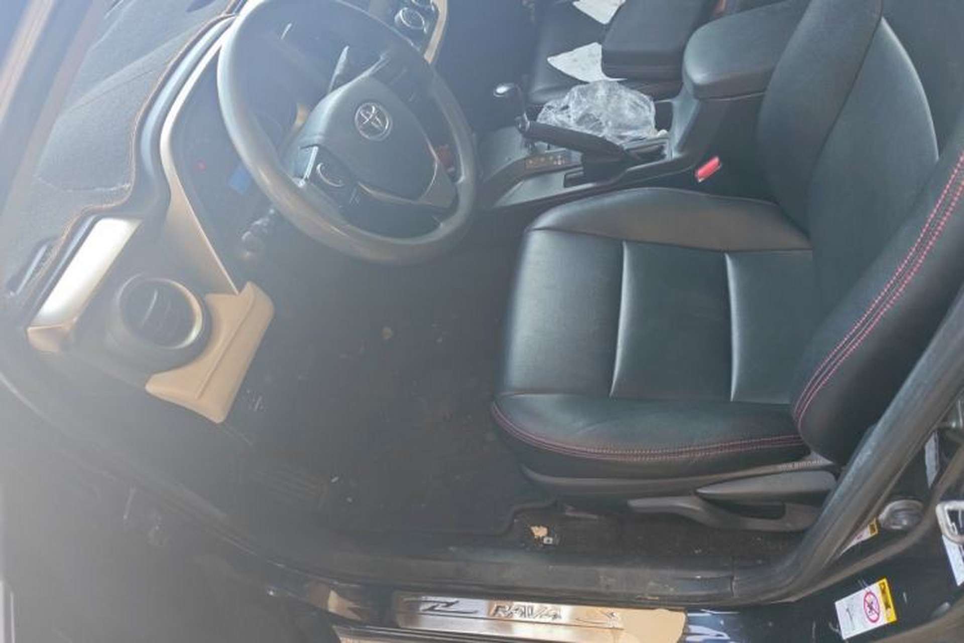 Used Toyota RAV4 2013 2.0L CVT Two-Wheel Drive Urban Edition Left Front Seat