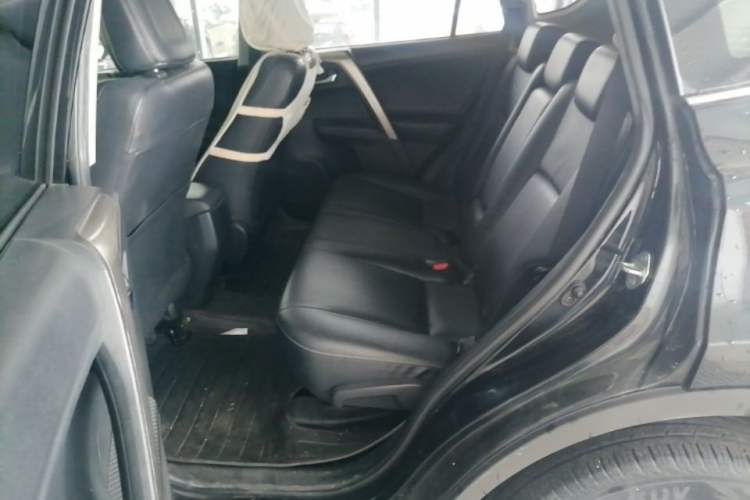 Used Toyota RAV4 2013 2.0L CVT Four-Wheel Drive New Edition Left Rear Seat