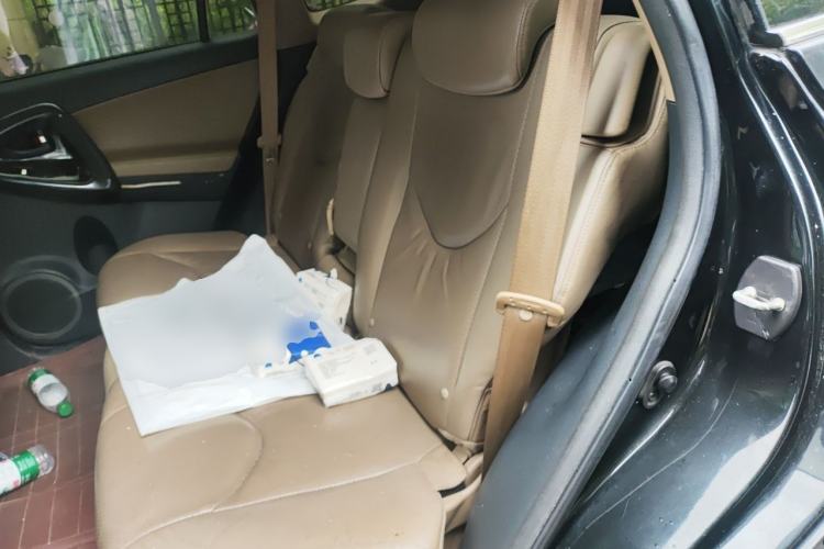 Used Toyota RAV4 2013 Special Edition 2.0L Automatic Elite Left Rear Seat