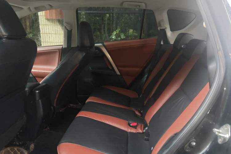 Used Toyota RAV4 2013 2.5L Automatic 4x4 Elite Edition Left Rear Seat