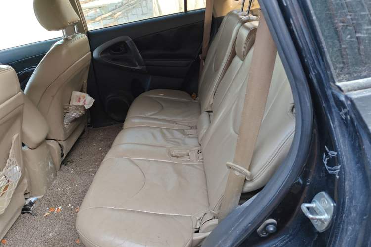 Used Toyota RAV4 2013 Special Edition 2.0L Manual Classic Left Rear Seat