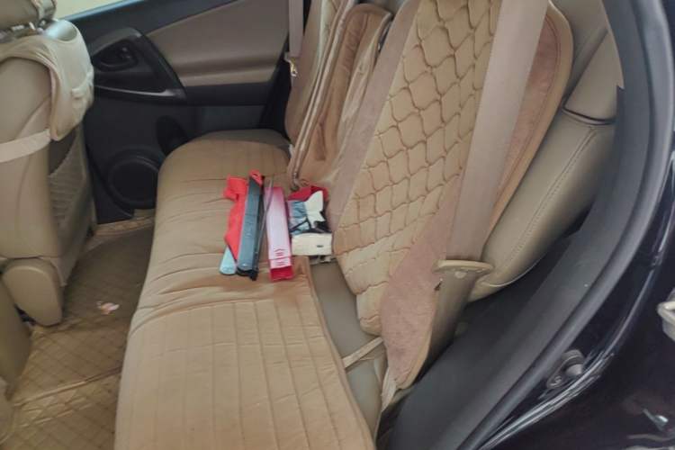 Used Toyota RAV4 2013 Special Edition 2.0L Automatic Elite Left Rear Seat