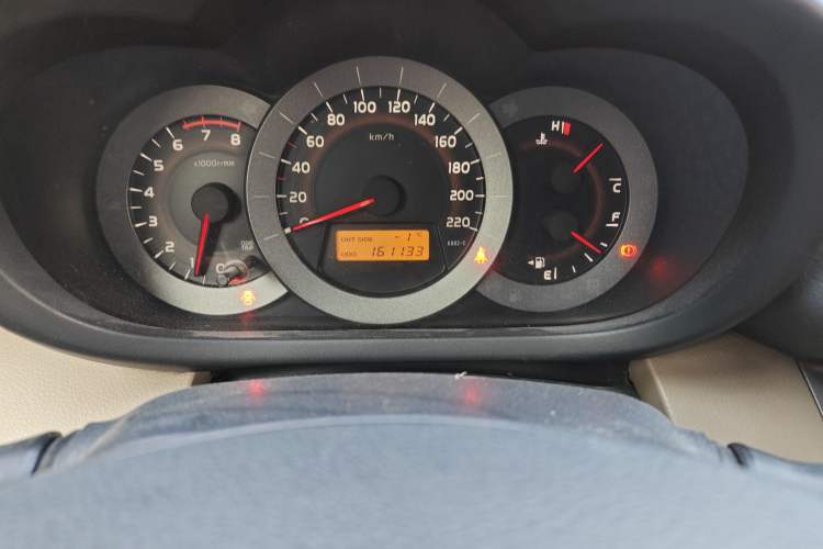 Used Toyota RAV4 2013 Special Edition 2.0L Manual Classic Odometer Close Up