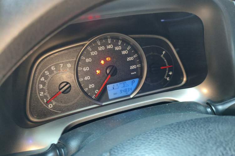 Used Toyota RAV4 2013 2.0L CVT Two-Wheel Drive Urban Edition Odometer Close Up