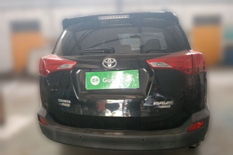 Used Toyota RAV4 2013 2.0L CVT Four-Wheel Drive New Edition Rear