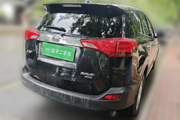 Used Toyota RAV4 2013 2.5L Automatic 4x4 Elite Edition Rear Right 45 Deg