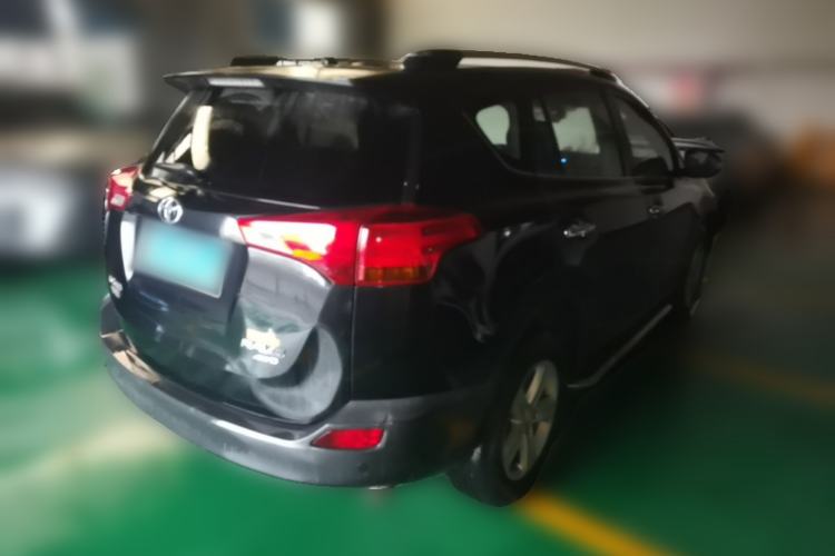 Used Toyota RAV4 2013 2.0L CVT Four-Wheel Drive New Edition Rear Right 45 Deg