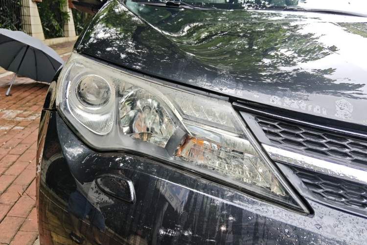 Used Toyota RAV4 2013 2.5L Automatic 4x4 Elite Edition Right Front Headlight