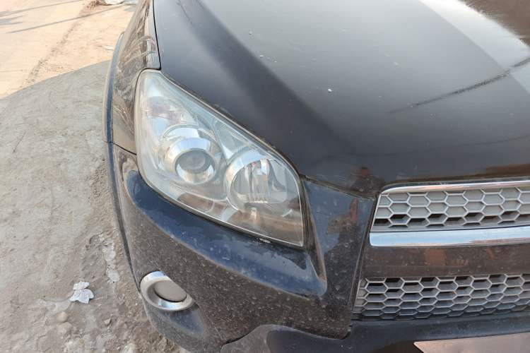 Used Toyota RAV4 2013 Special Edition 2.0L Manual Classic Right Front Headlight