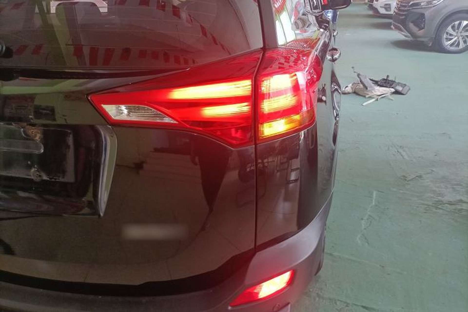 Used Toyota RAV4 2013 2.0L CVT Two-Wheel Drive Urban Edition Right Rear Taillight