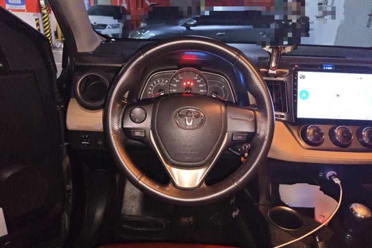 Used Toyota RAV4 2013 2.0L Manual Two-Wheel Drive Urban Edition Steering Wheel