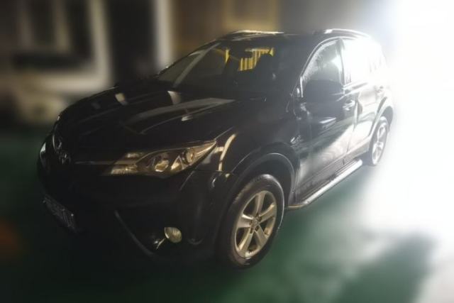 Used Toyota RAV4 2013 2.0L CVT Four-Wheel Drive New Edition
