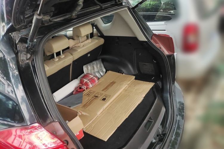 Used Toyota RAV4 2013 2.5L Automatic 4x4 Elite Edition Trunk