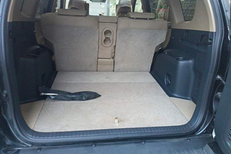 Used Toyota RAV4 2013 Special Edition 2.0L Automatic Classic Trunk