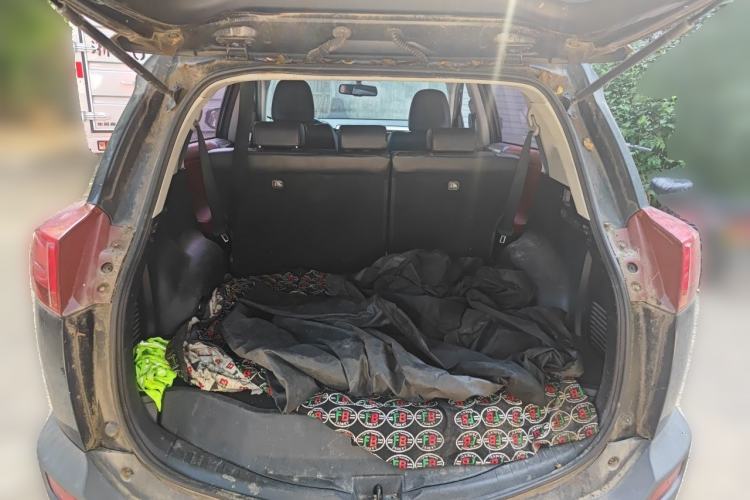 Used Toyota RAV4 2013 2.5L Automatic 4x4 Elite Edition Trunk