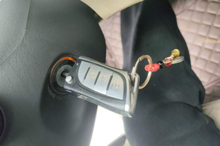 Used Toyota RAV4 2013 Special Edition 2.0L Automatic Elite Vehicle Key