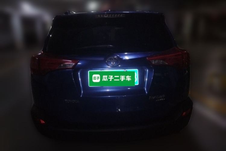 Used Toyota RAV4 2013 2.0L CVT Four-Wheel Drive Fashion Edition Rear