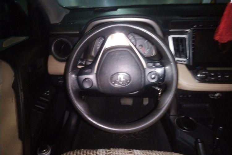 Used Toyota RAV4 2013 2.0L CVT Four-Wheel Drive Fashion Edition Steering Wheel