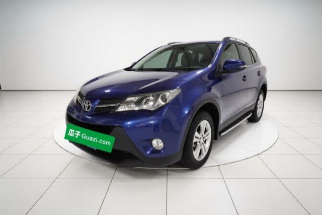 Toyota RAV4 2013 2.0L CVT Four-Wheel Drive Fashion Edition usata