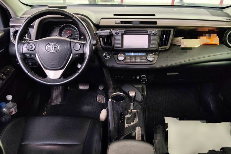 Used Toyota RAV4 2013 2.0L CVT Four-Wheel Drive New Edition Center Console