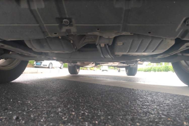 Used Toyota RAV4 2013 2.0L CVT Two-Wheel Drive Urban Edition Chassis Front