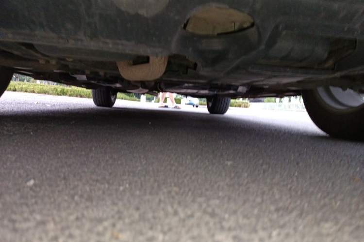 Used Toyota RAV4 2013 2.5L Automatic 4x4 Elite Edition Chassis Front